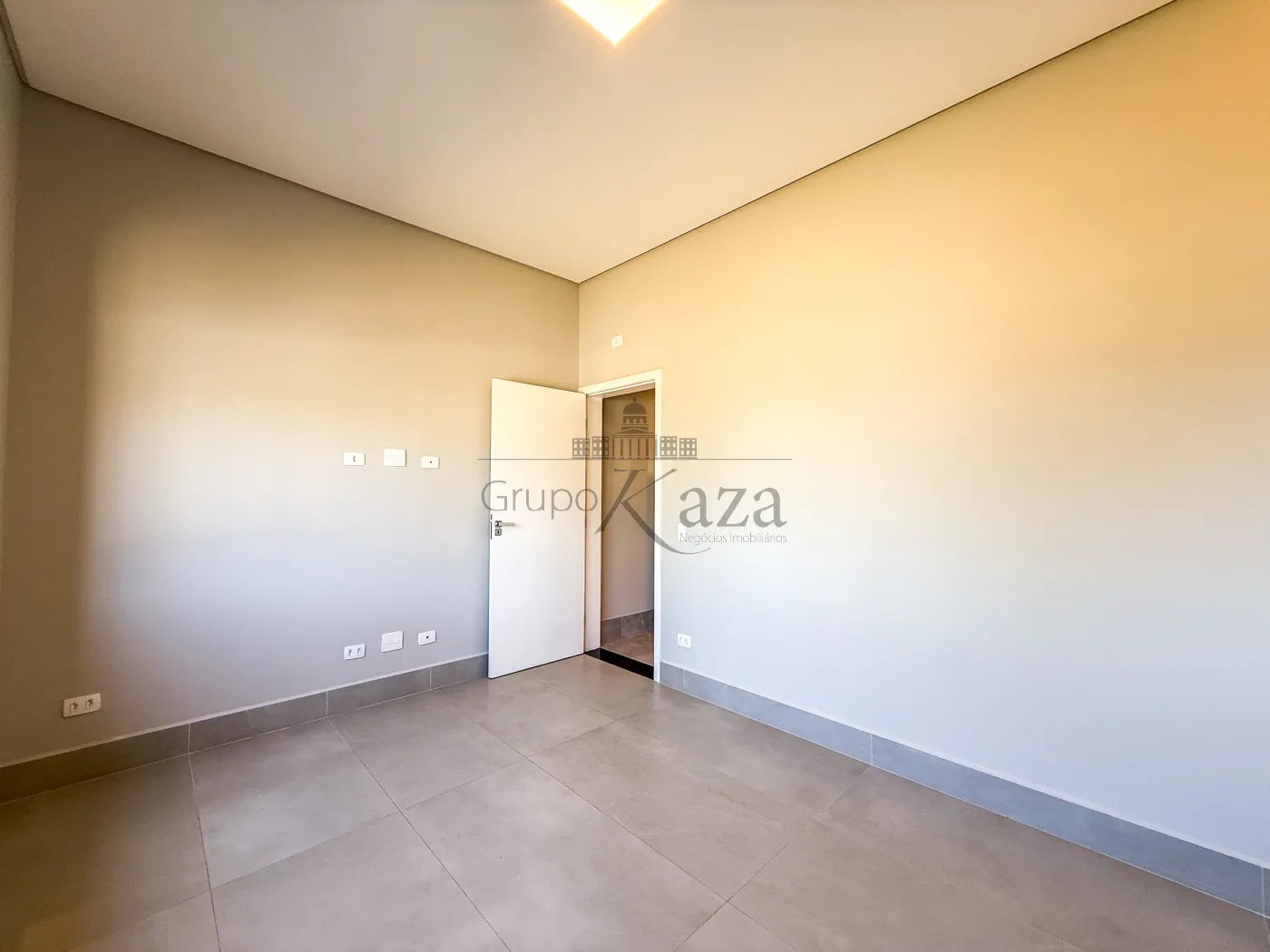 Foto 12 de Casa Condomínio em Jardim do Golfe, São José dos Campos - imagem 12