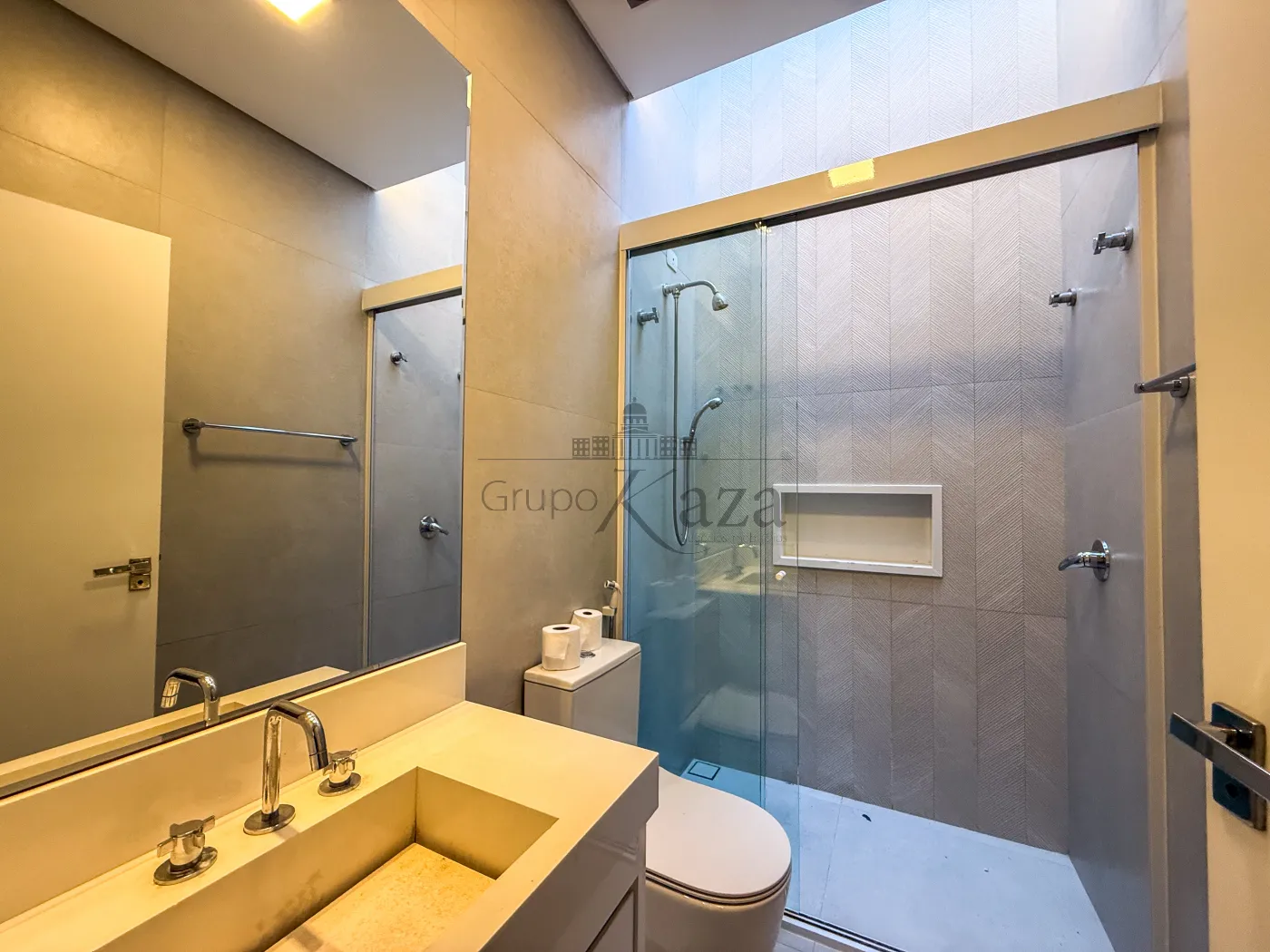 Foto 13 de Casa Condomínio em Jardim do Golfe, São José dos Campos - imagem 13