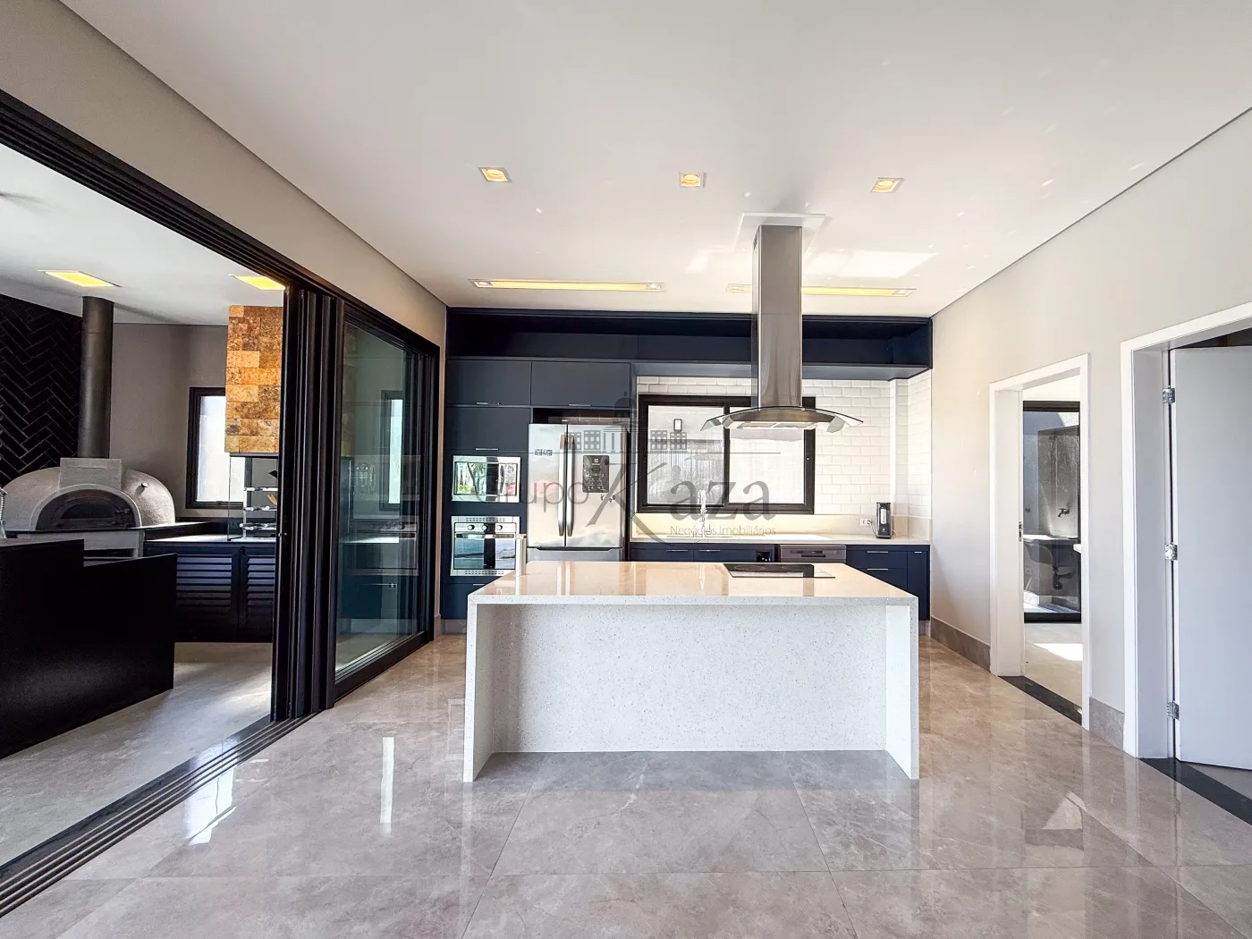 Foto 10 de Casa Condomínio em Jardim do Golfe, São José dos Campos - imagem 10
