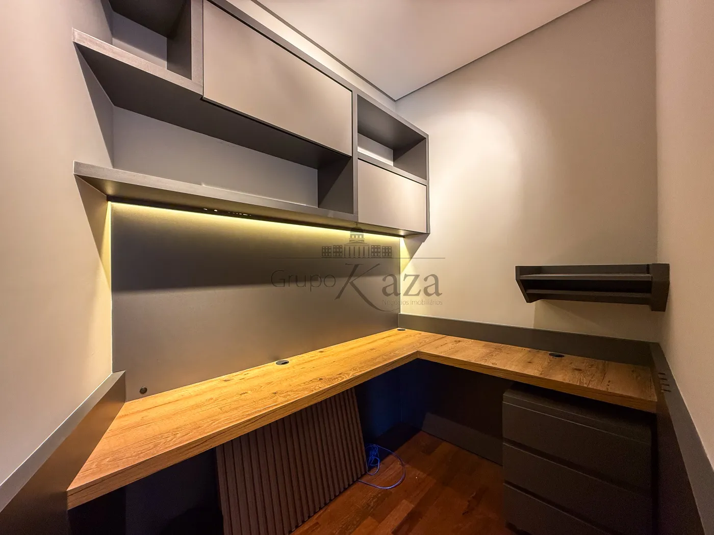 Foto 17 de Casa Condomínio em Jardim do Golfe, São José dos Campos - imagem 17
