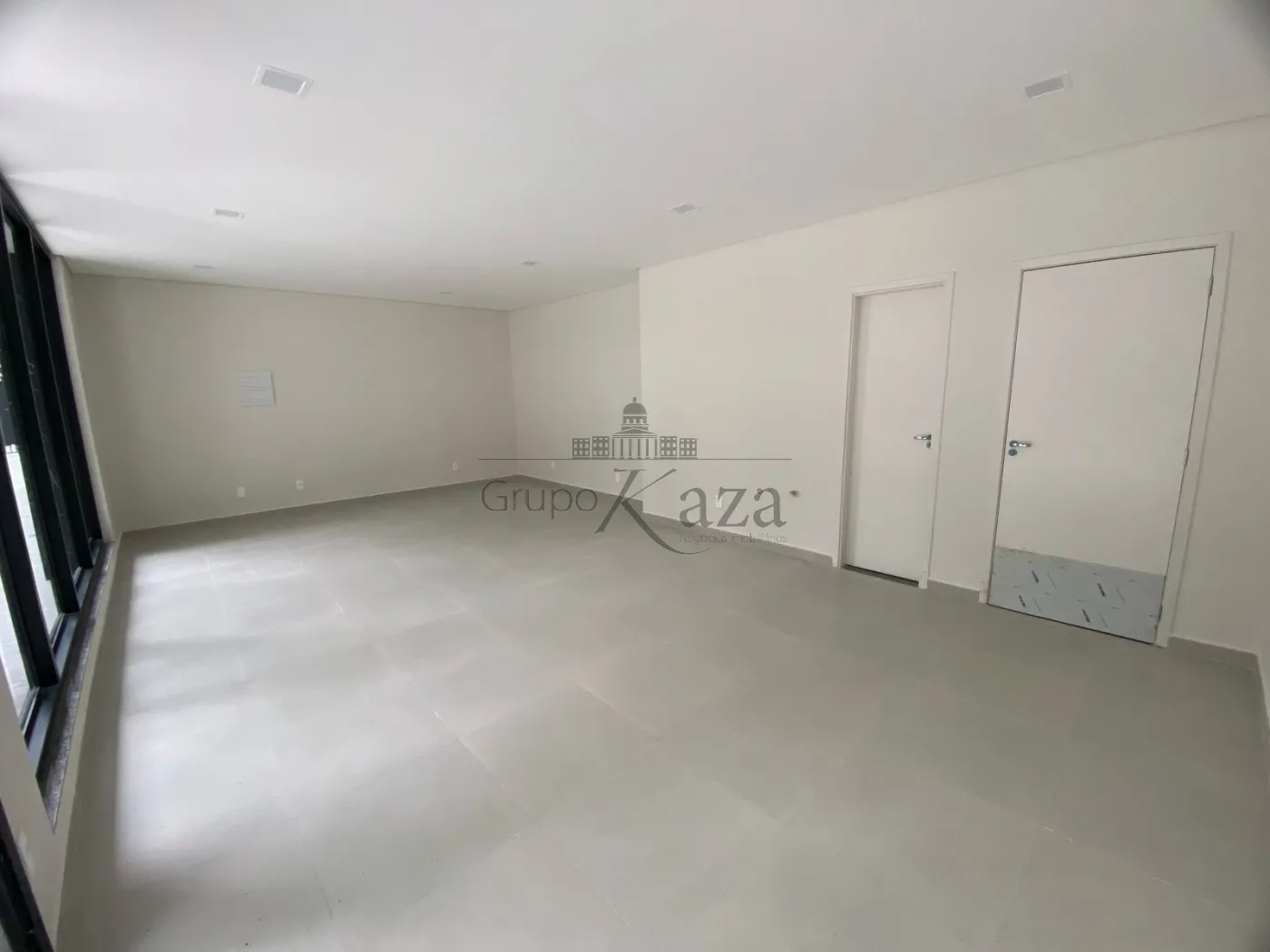 Foto 3 de Comercial Loja em condomínio comercial em Parque Industrial, São José dos Campos - imagem 3
