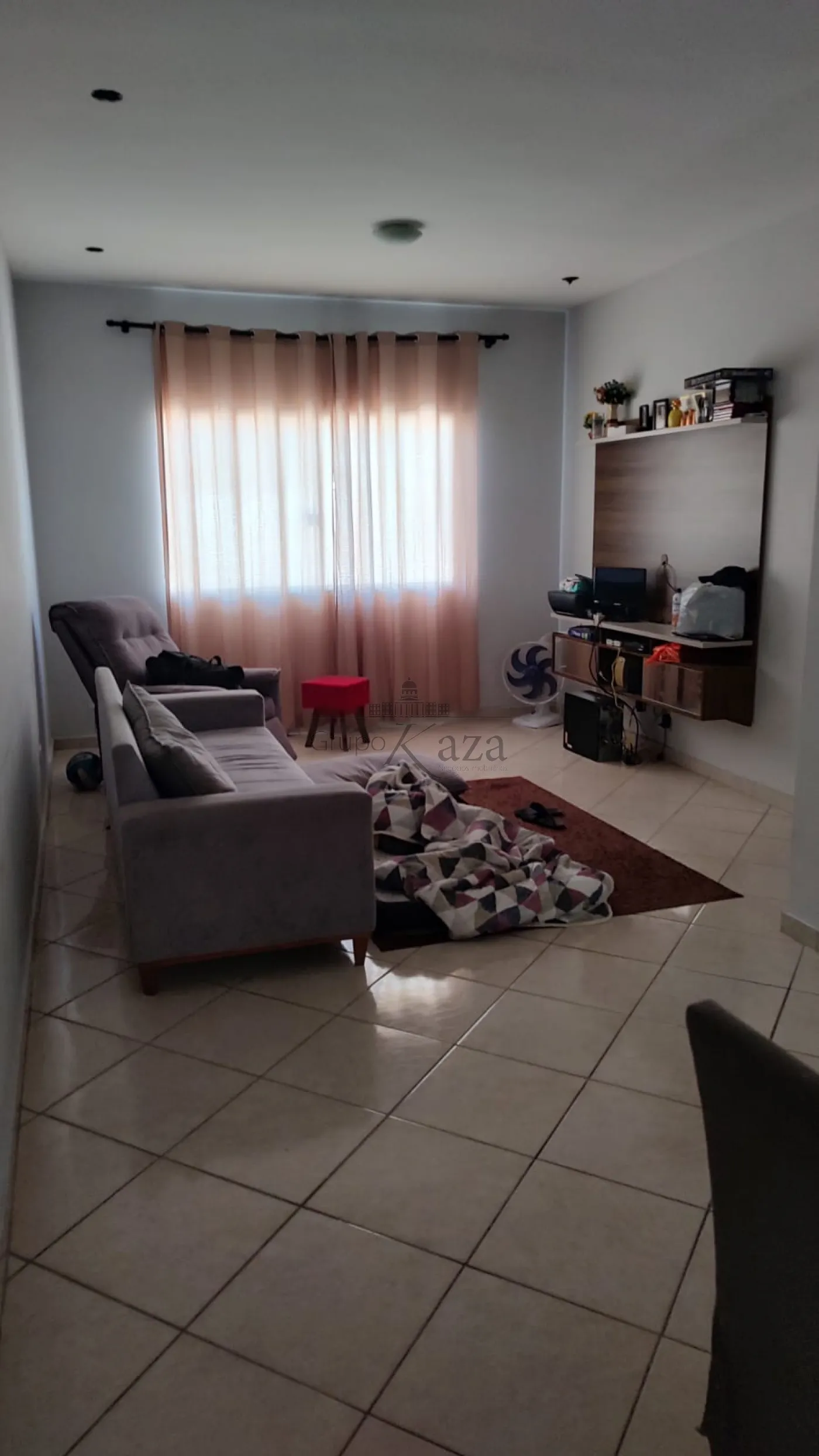 Foto 1 de Casa Padrão em Jardim Santa Júlia, São José dos Campos - imagem 1
