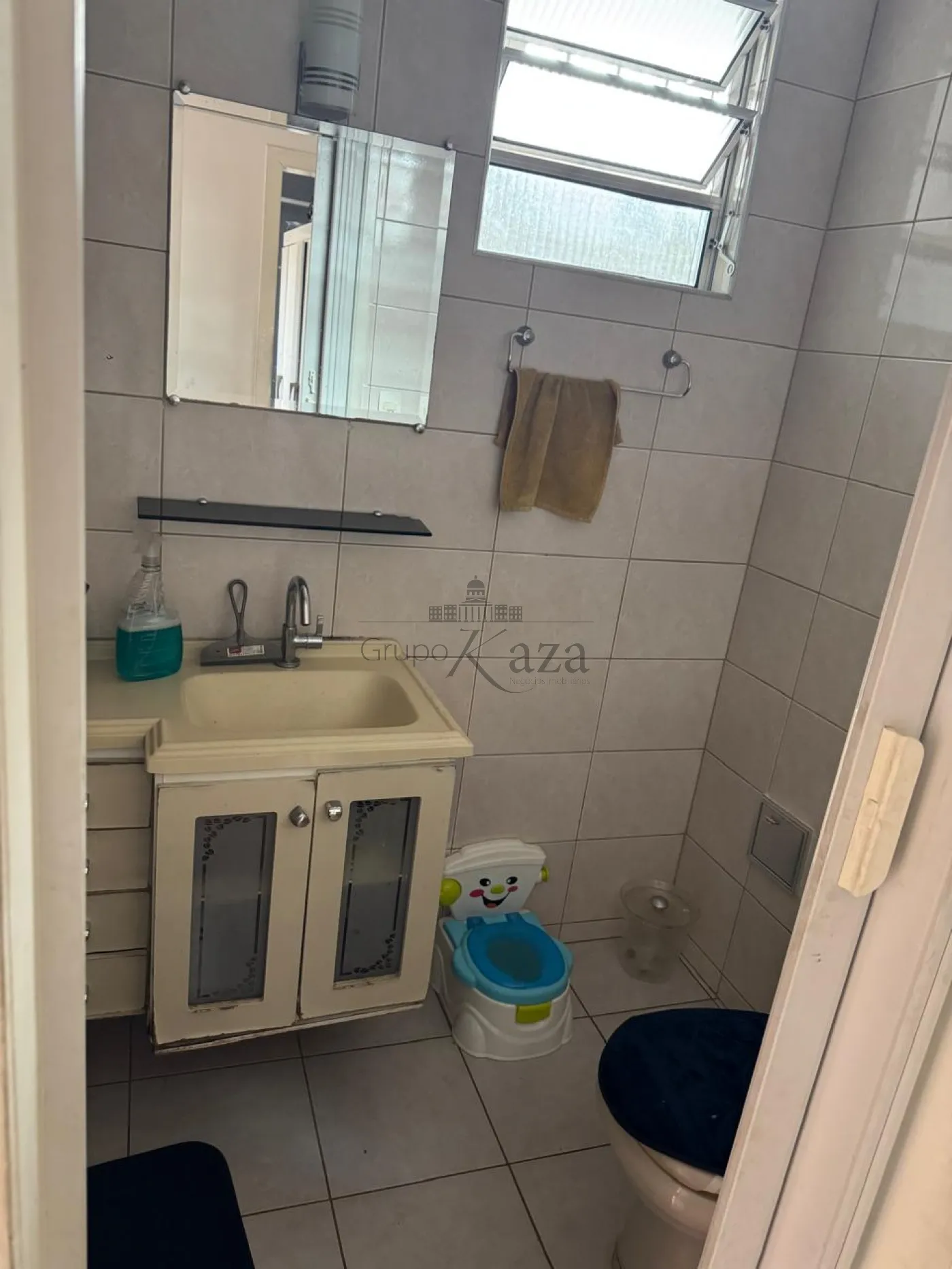 Foto 13 de Casa Padrão em Conjunto Residencial Dom Pedro I, São José dos Campos - imagem 13