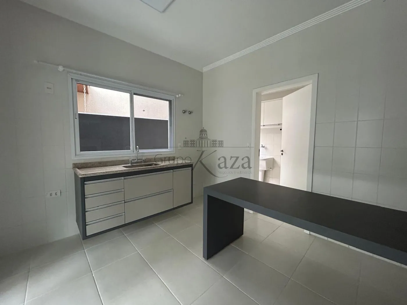 Foto 8 de Comercial Condomínio em Urbanova, São José dos Campos - imagem 8
