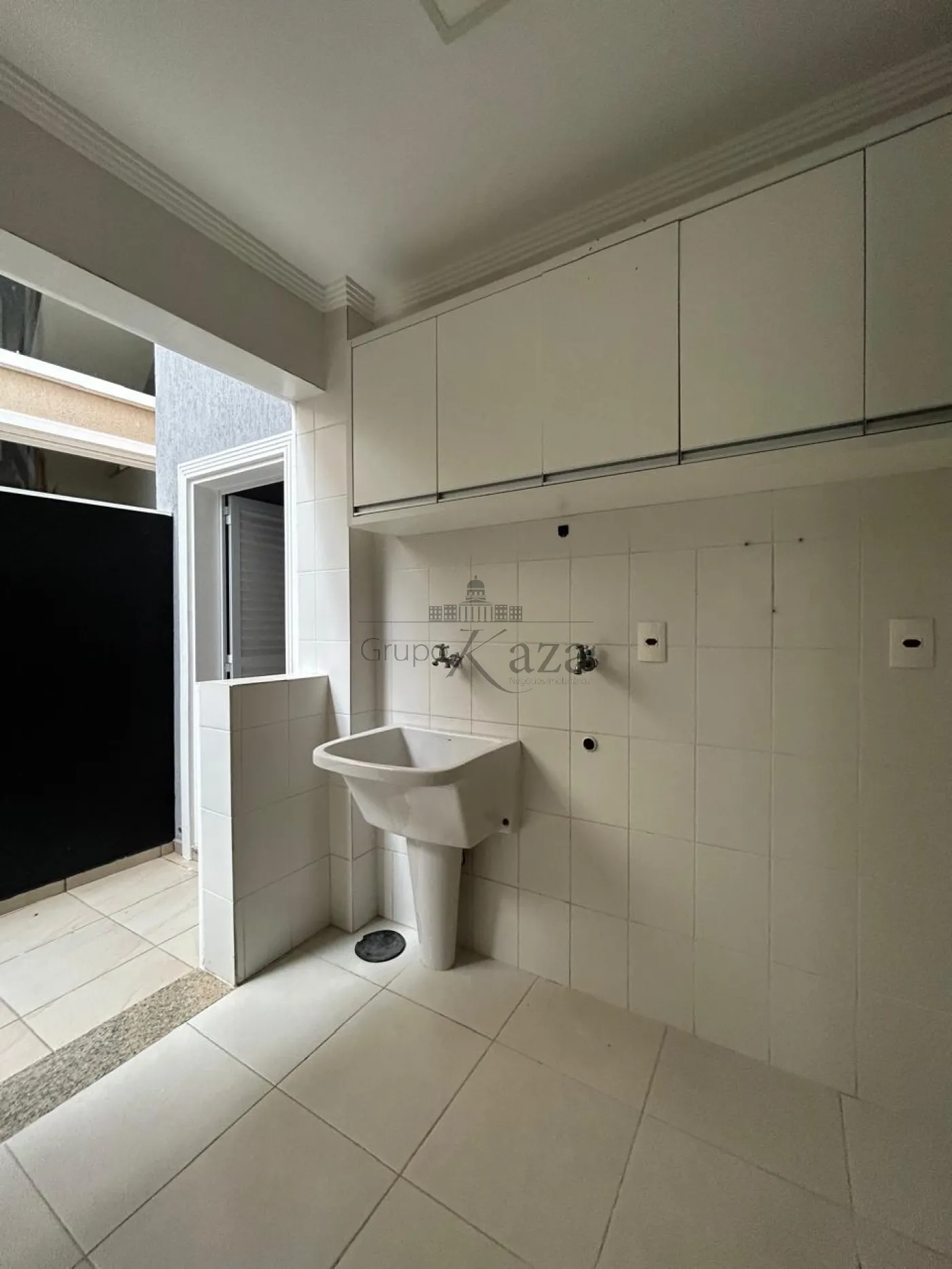 Foto 9 de Comercial Condomínio em Urbanova, São José dos Campos - imagem 9