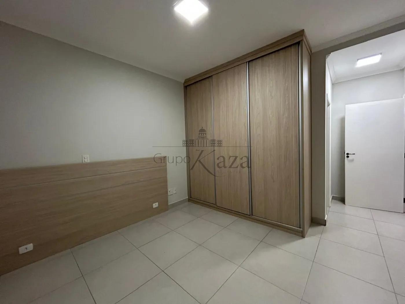 Foto 19 de Comercial Condomínio em Urbanova, São José dos Campos - imagem 19