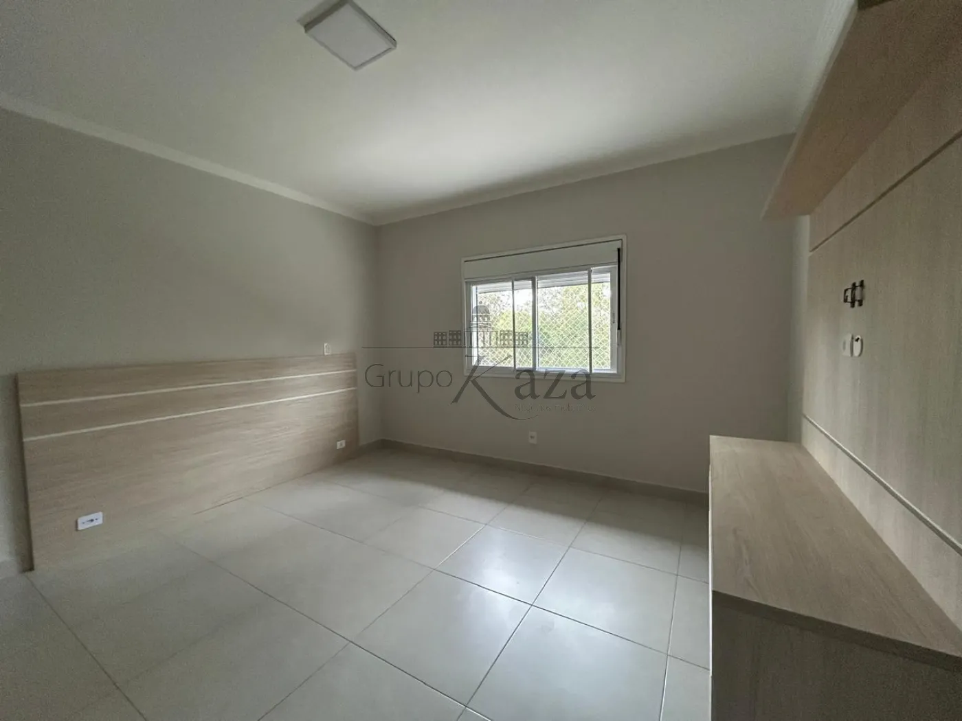 Foto 11 de Comercial Condomínio em Urbanova, São José dos Campos - imagem 11