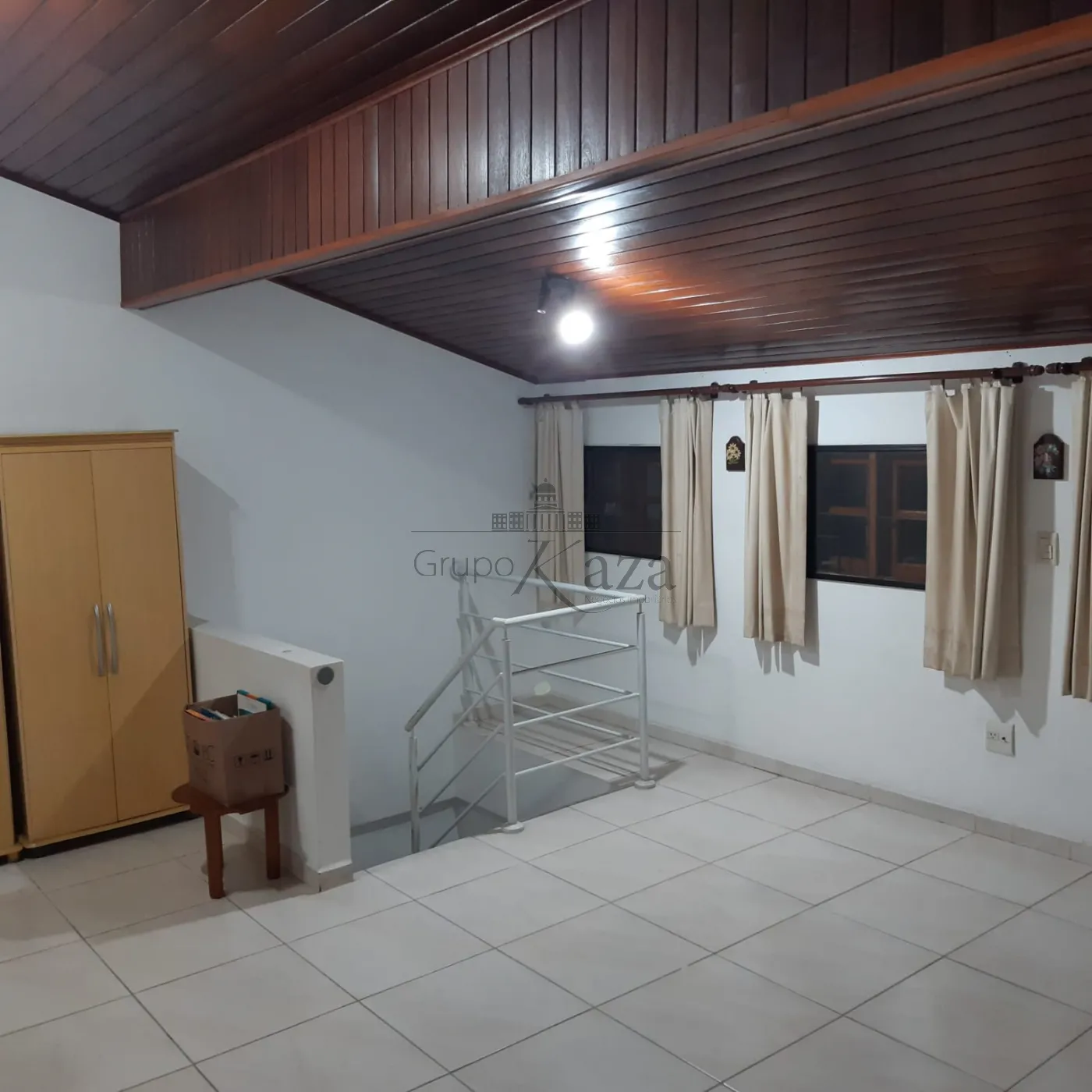 Foto 15 de Casa Sobrado em Jardim Santa Maria, Jacareí - imagem 15