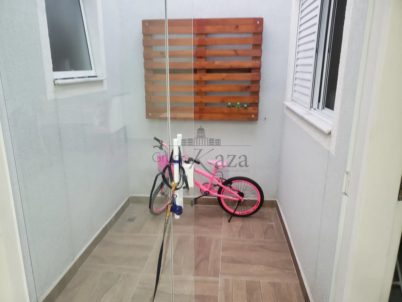Foto 14 de Casa Padrão em Loteamento Villa Branca, Jacareí - imagem 14