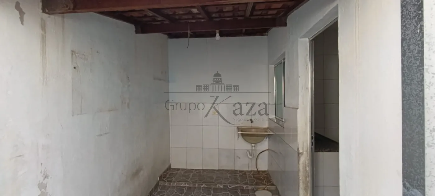 Foto 8 de Casa Padrão em Jardim Santa Maria, Jacareí - imagem 8