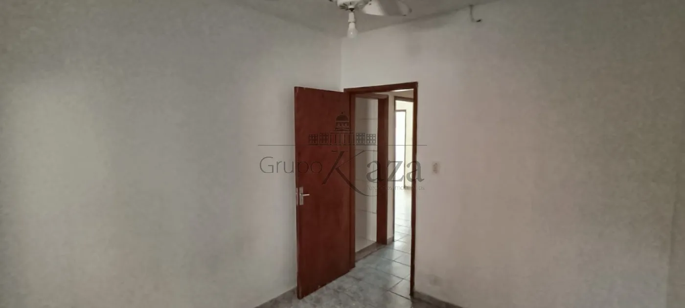 Foto 7 de Casa Padrão em Jardim Santa Maria, Jacareí - imagem 7