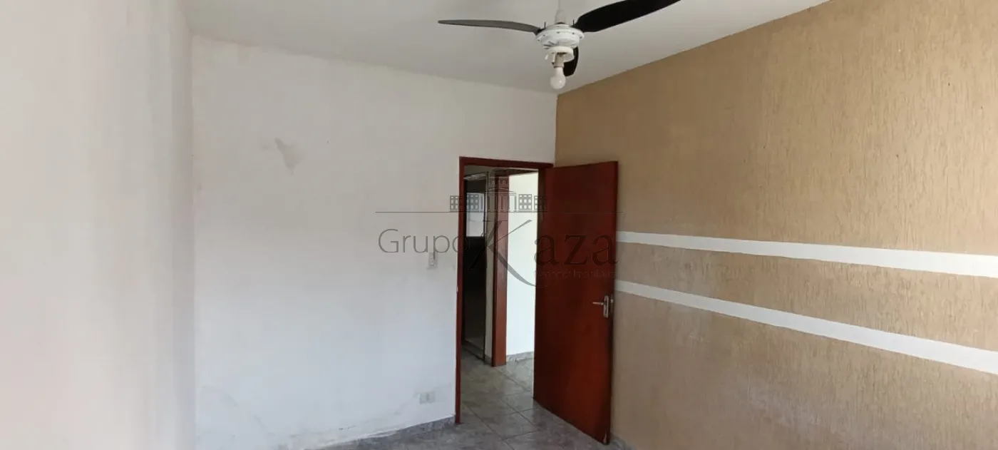 Foto 4 de Casa Padrão em Jardim Santa Maria, Jacareí - imagem 4
