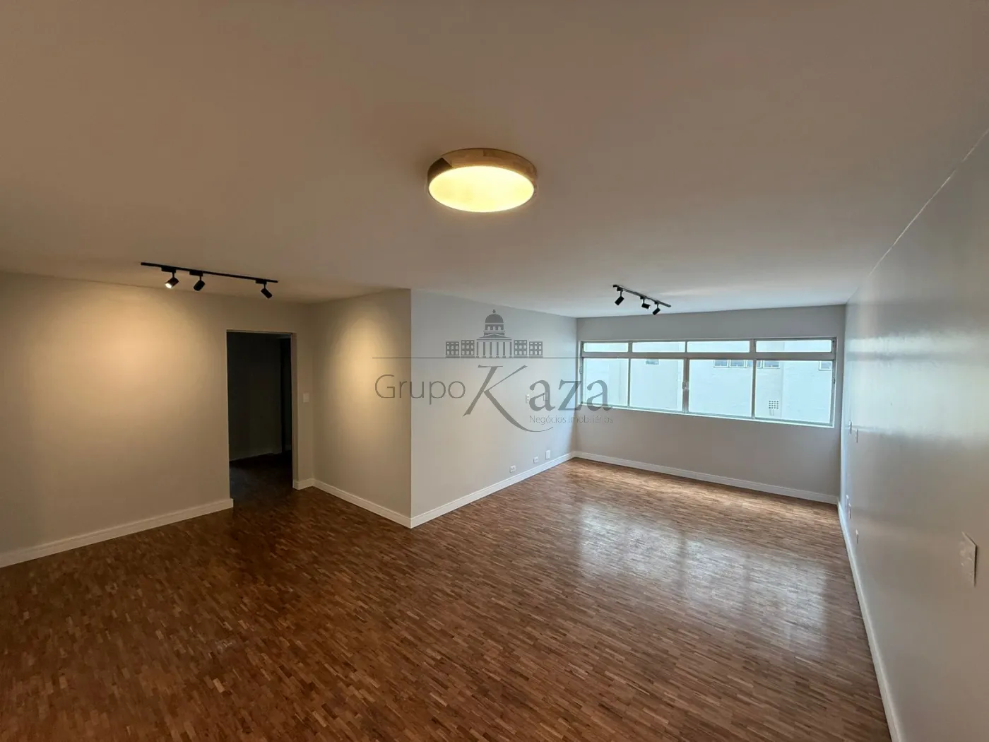 Foto 1 de Apartamento Padrão em Vila Uberabinha, São Paulo - imagem 1