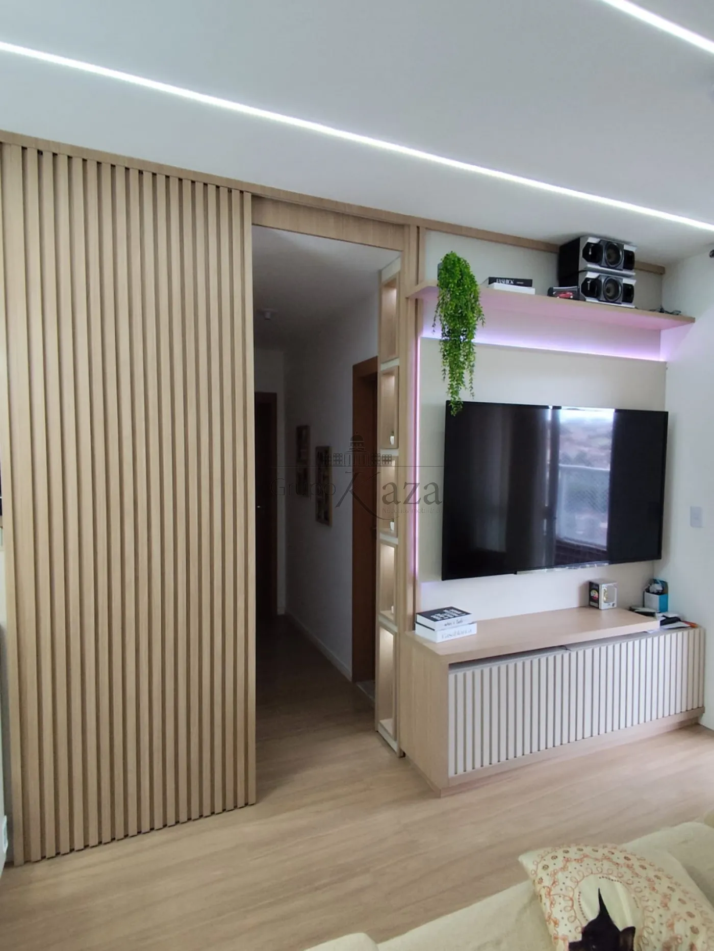 Foto 1 de Apartamento Padrão em Vila Aprazível, Jacareí - imagem 1