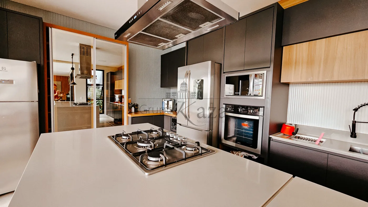 Foto 17 de Casa Condomínio em Jardim Califórnia, Jacareí - imagem 17