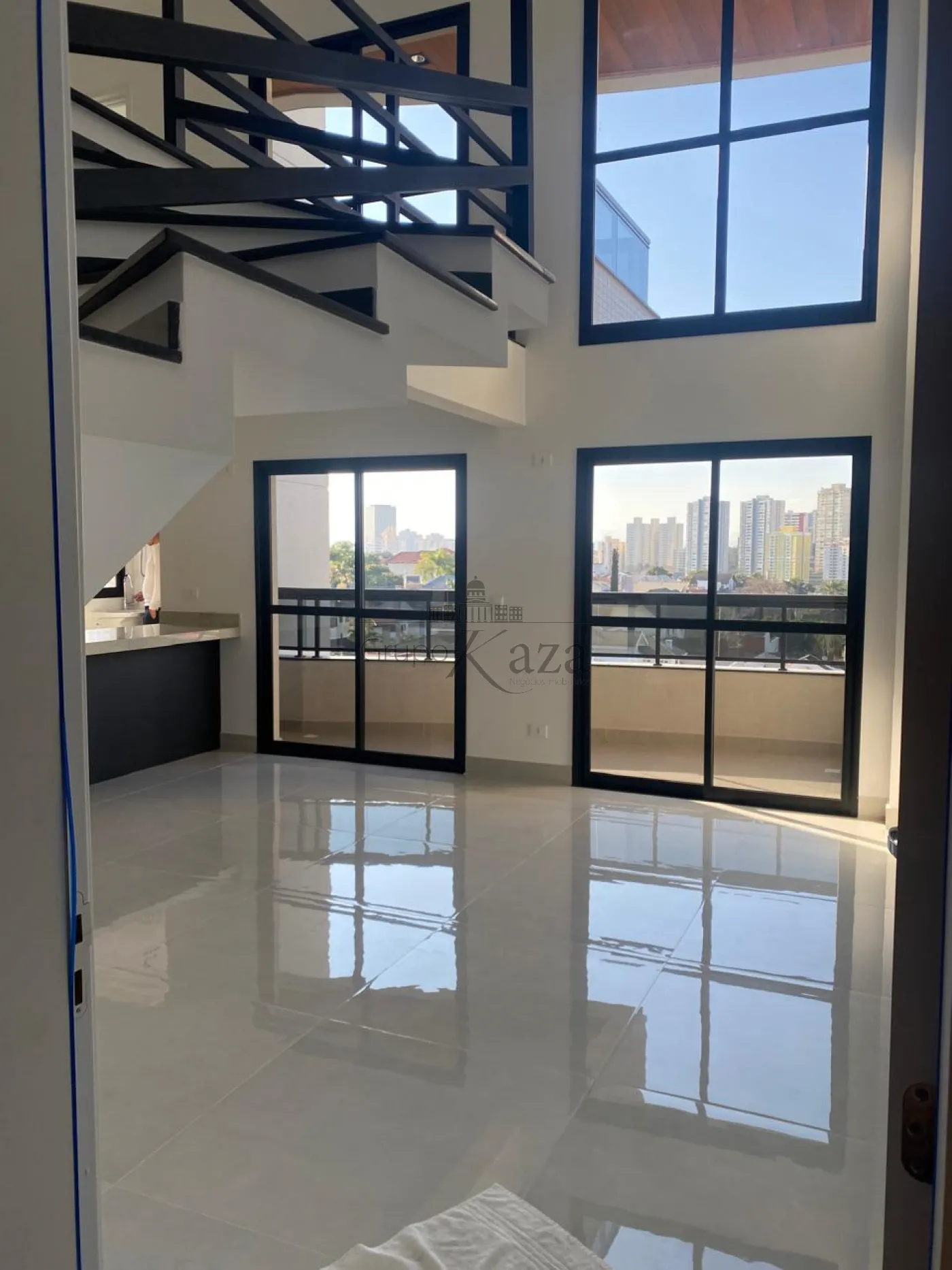 Foto 2 de Apartamento Duplex em Parque Residencial Aquarius, São José dos Campos - imagem 2