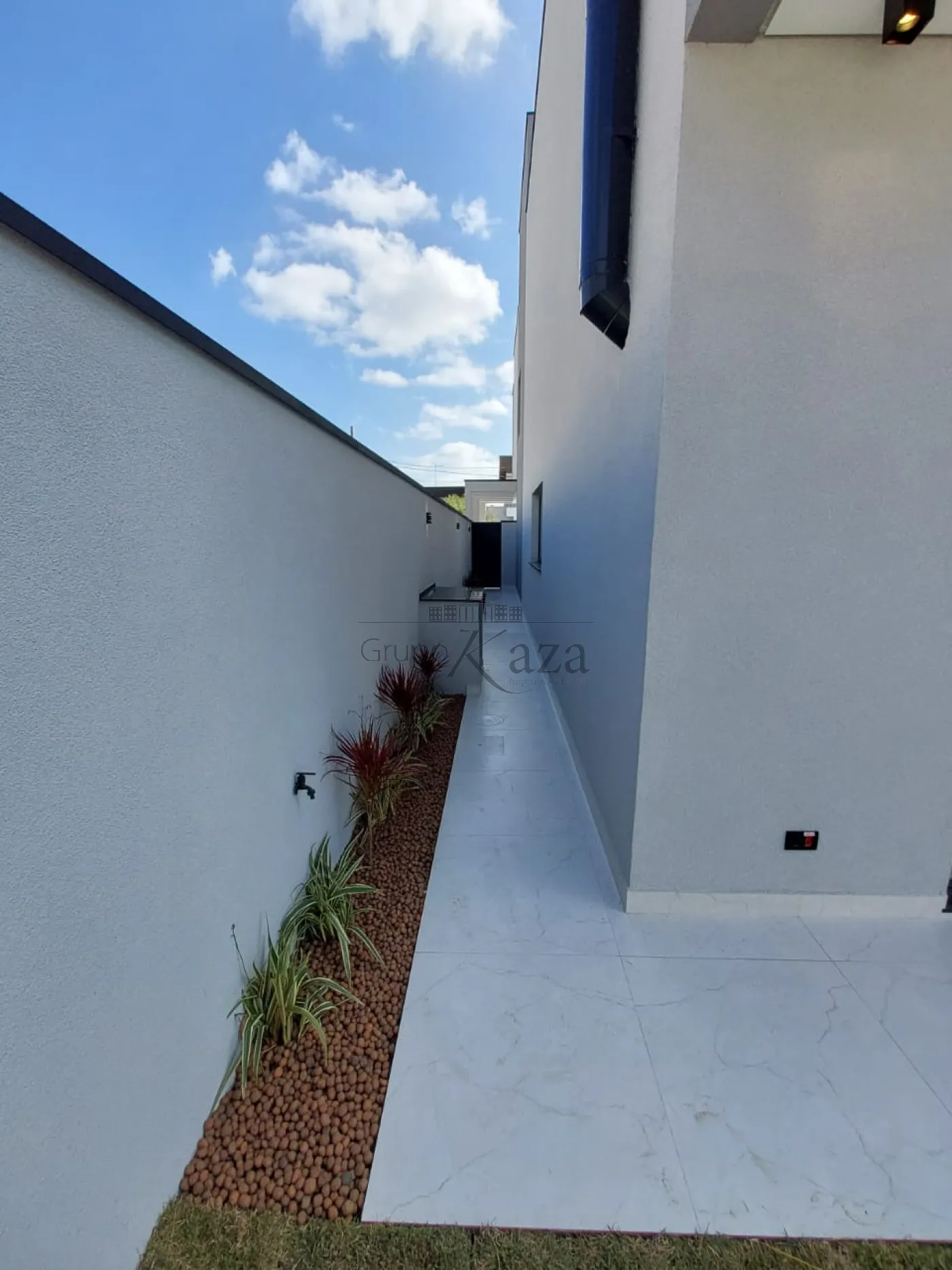 Foto 38 de Casa Condomínio em Jardim Jacinto, Jacareí - imagem 38