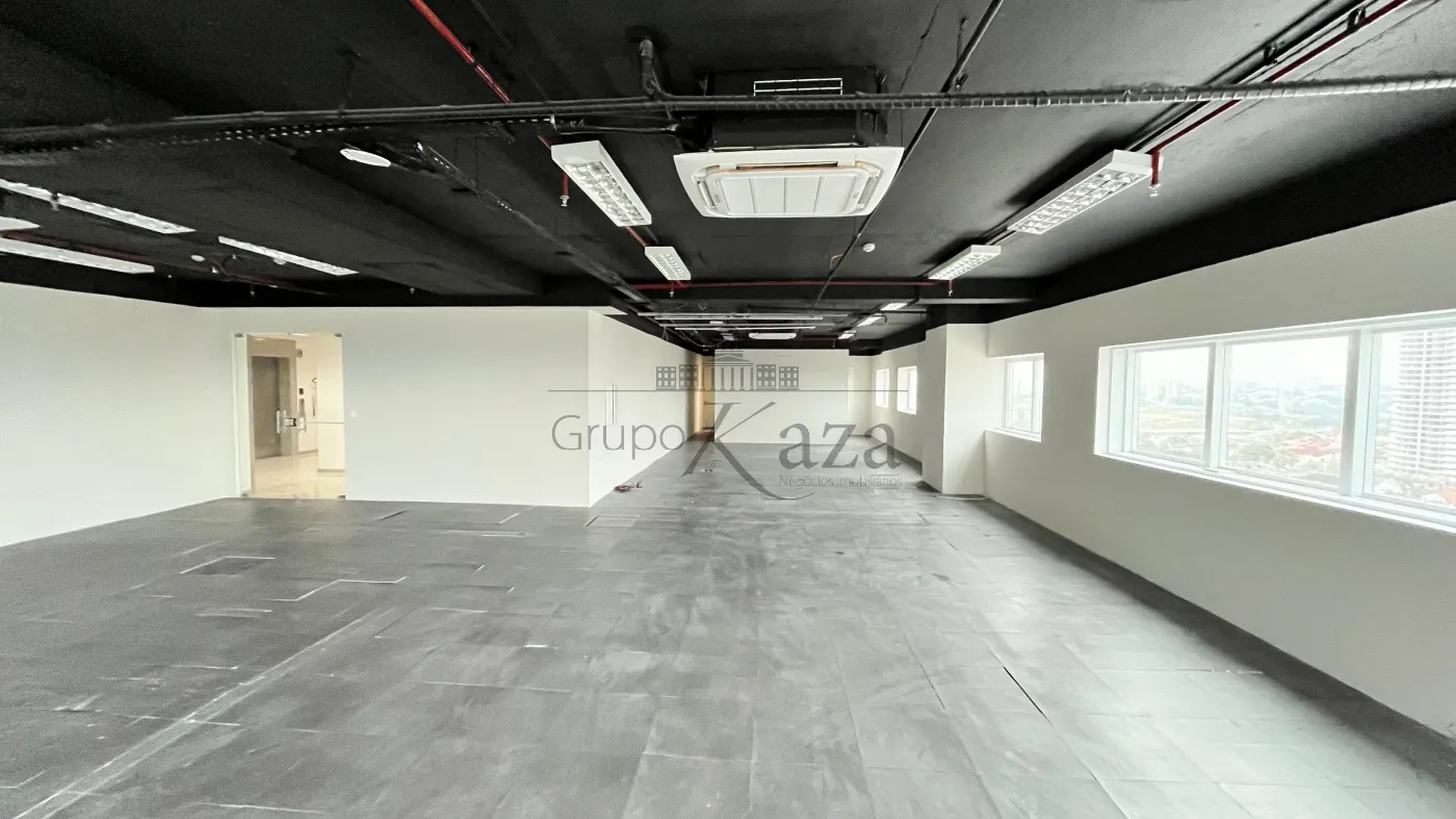 Foto 1 de Comercial Sala Condomínio em Jardim das Colinas, São José dos Campos - imagem 1
