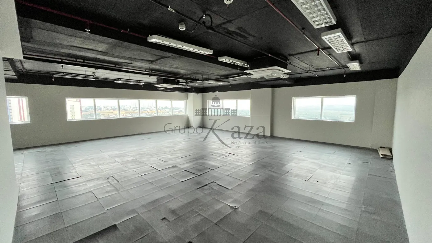 Foto 2 de Comercial Sala Condomínio em Jardim das Colinas, São José dos Campos - imagem 2