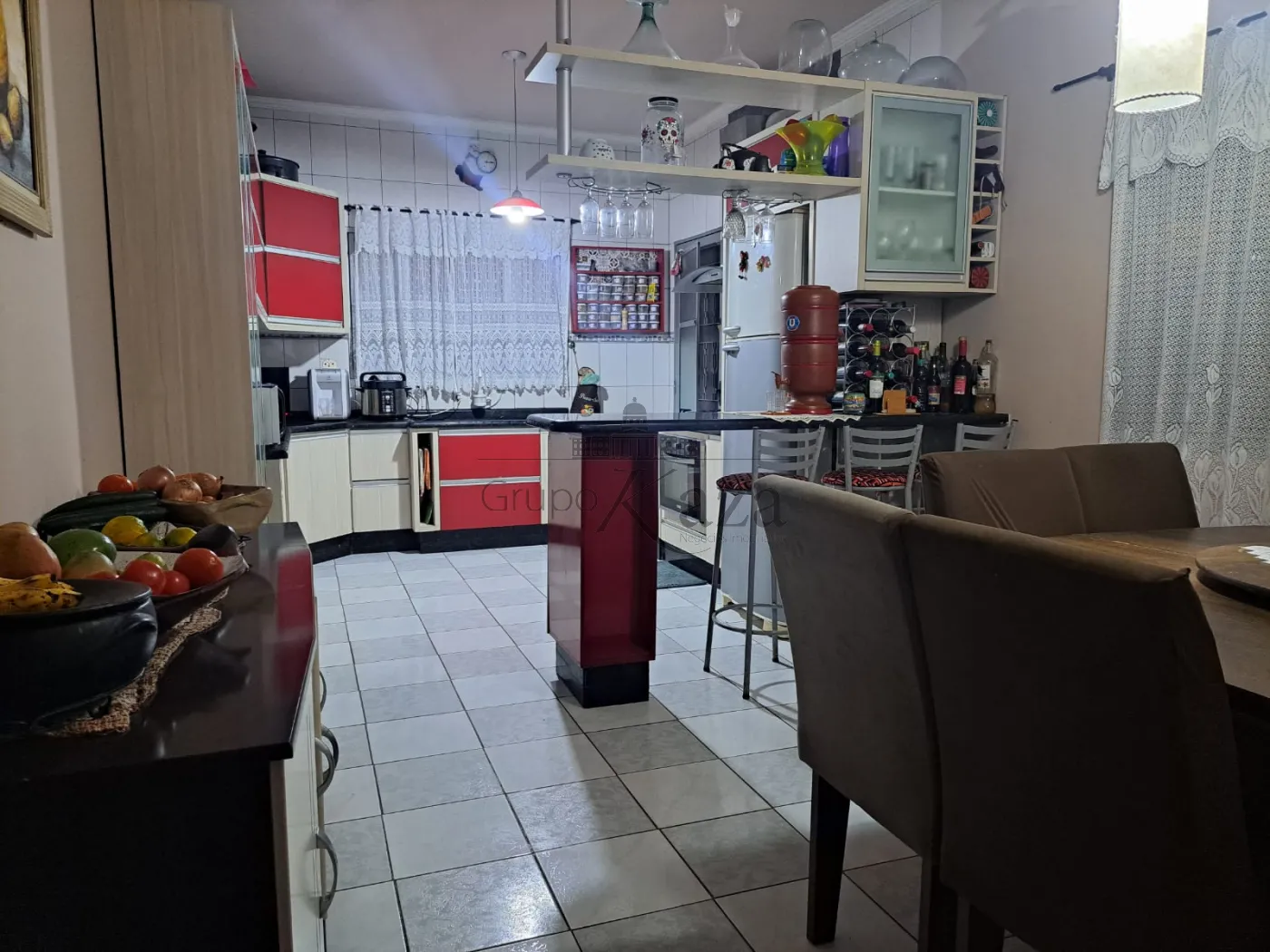 Foto 6 de Casa Sobrado em Loteamento Residencial Vista Linda, São José dos Campos - imagem 6