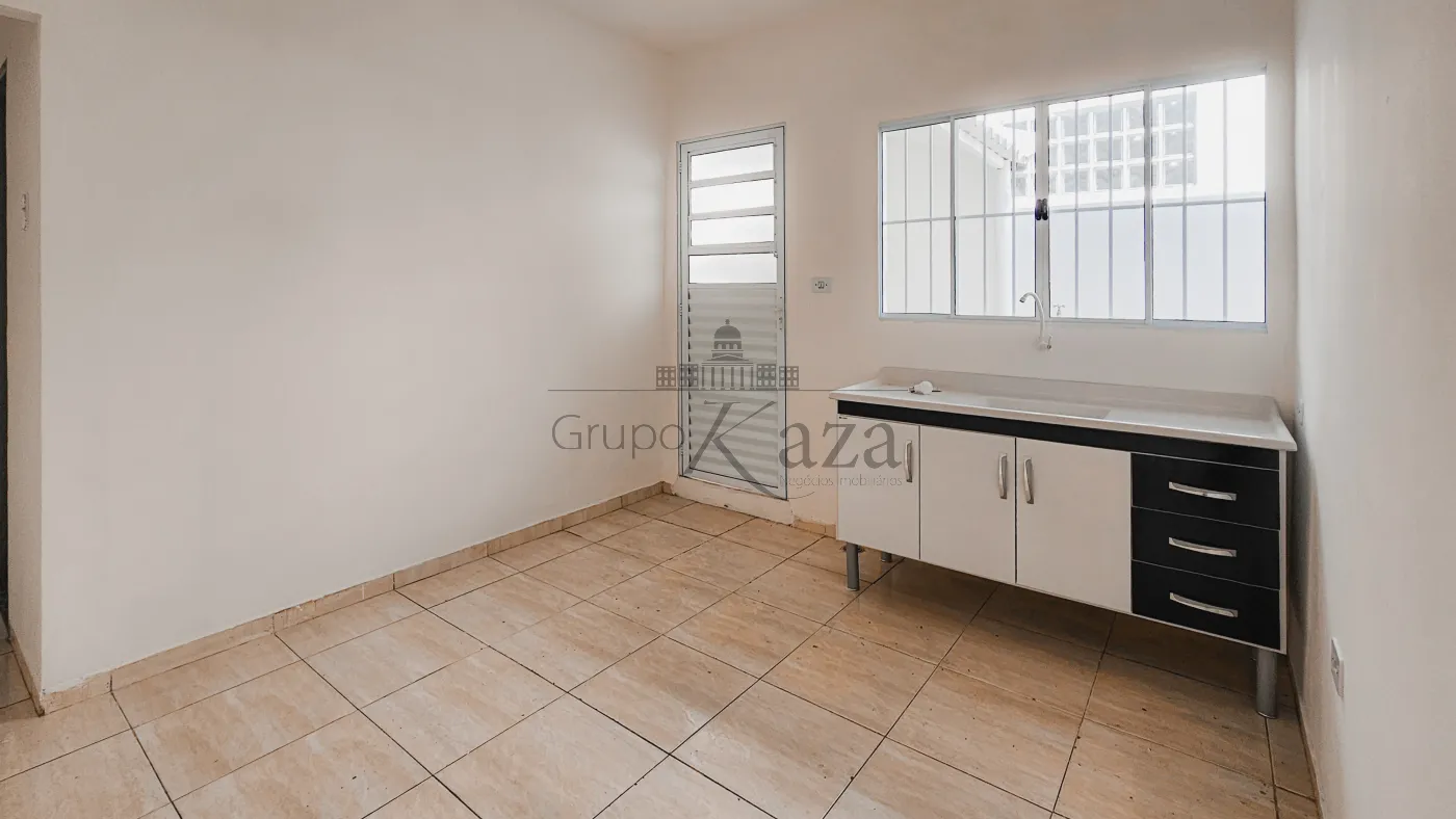 Foto 2 de Casa Padrão em Cidade Morumbi, São José dos Campos - imagem 2