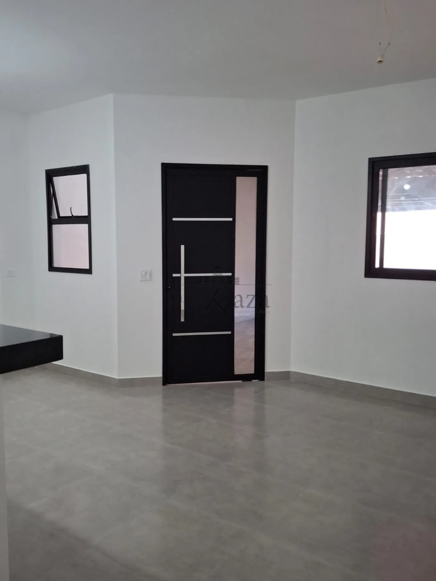 Foto 2 de Casa Padrão em Loteamento Portal Santa Inês, São José dos Campos - imagem 2