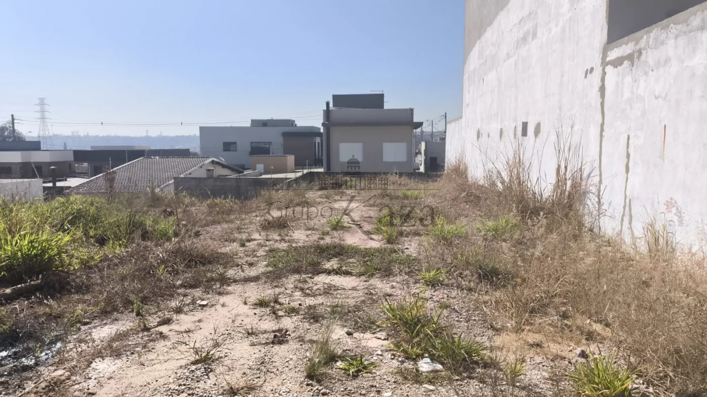 Foto 1 de Terreno Padrão em Portal dos Pássaros, São José dos Campos - imagem 1