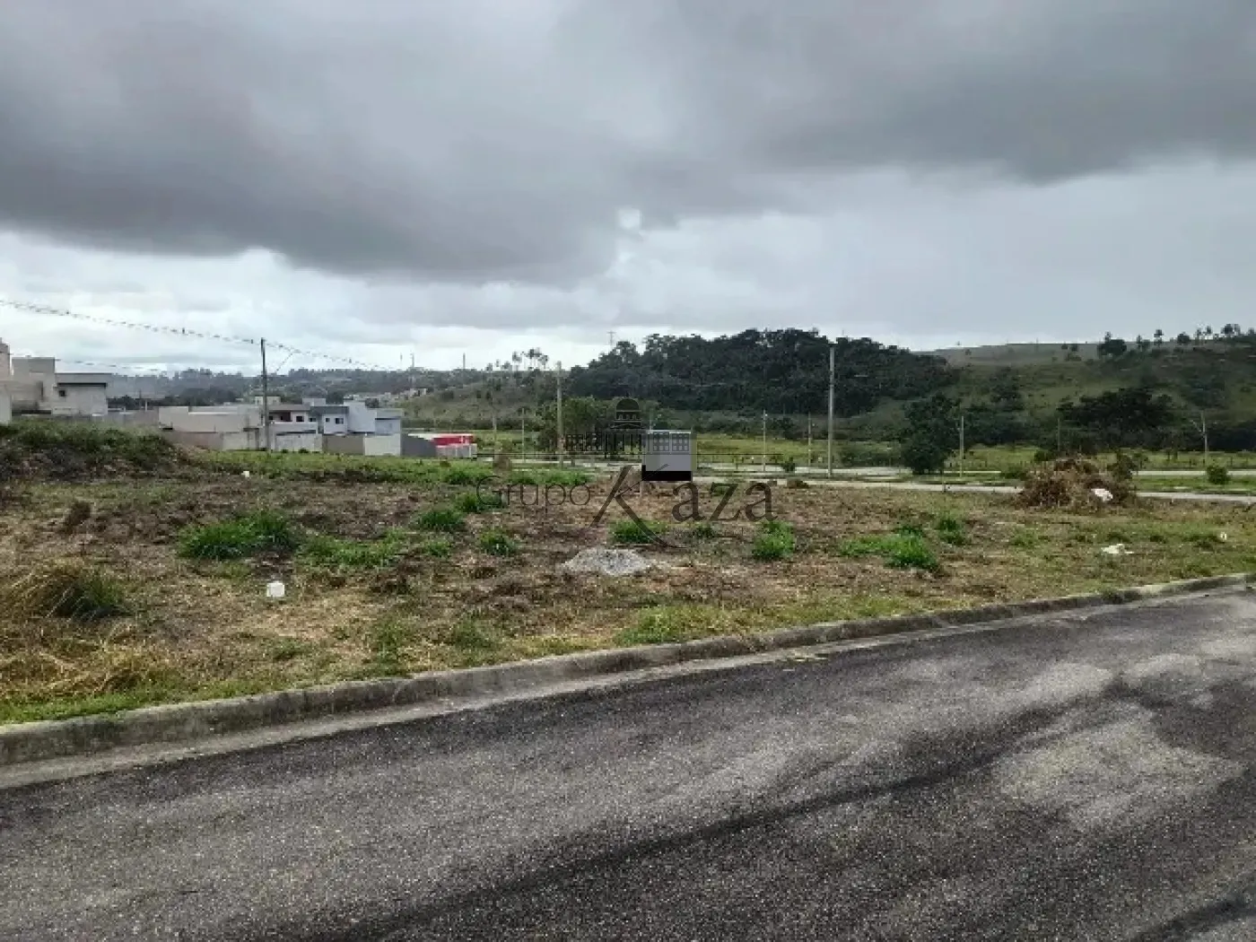 Foto 1 de Terreno Padrão em Portal dos Pássaros, São José dos Campos - imagem 1