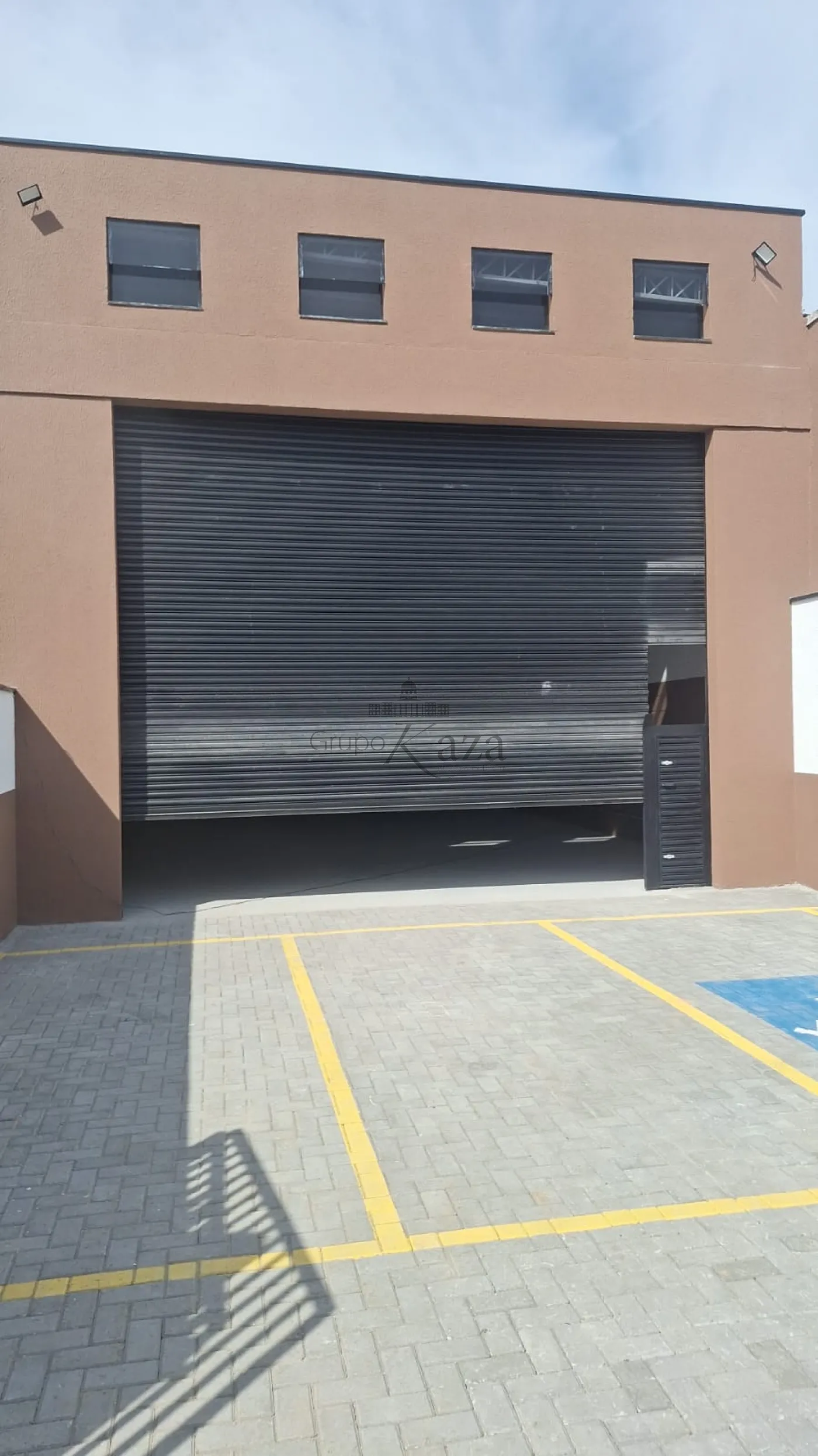 Foto 2 de Comercial Galpão em Residencial Parque dos Sinos, Jacareí - imagem 2
