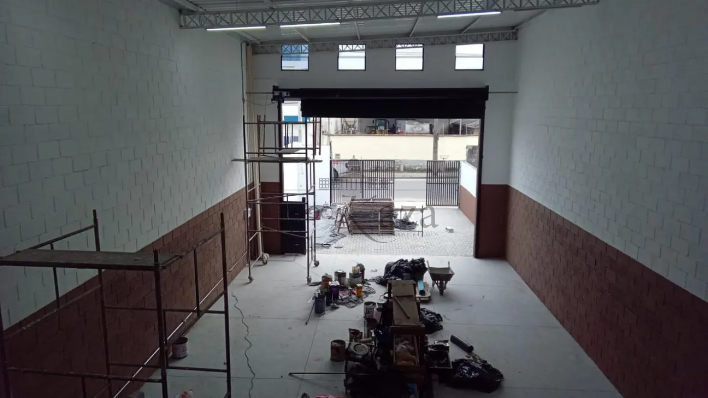 Foto 1 de Comercial Galpão em Residencial Parque dos Sinos, Jacareí - imagem 1