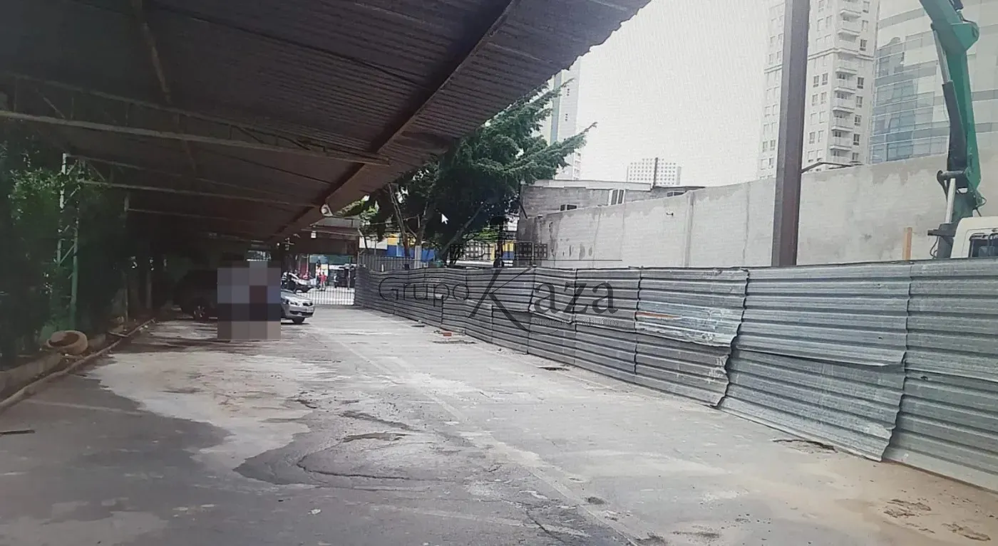 Foto 1 de Terreno Comercial em Pinheiros, São Paulo - imagem 1 Foto 1 de Terreno Comercial em Pinheiros, São Paulo - imagem 1