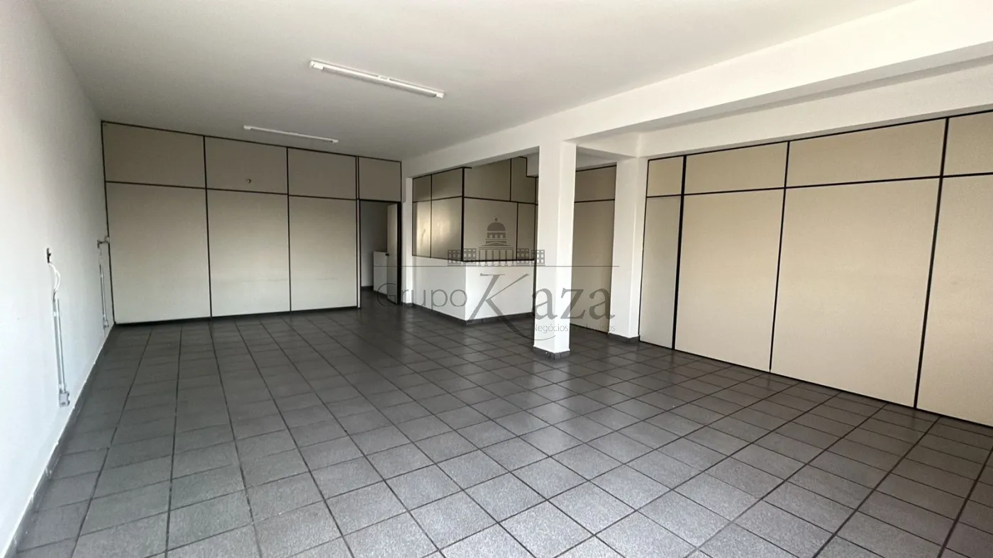 Foto 1 de Comercial Sala em Centro, Jacareí - imagem 1