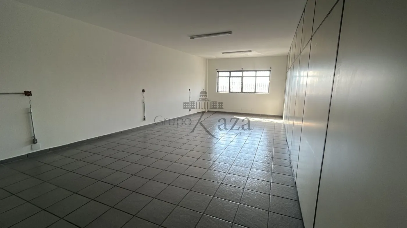 Foto 3 de Comercial Sala em Centro, Jacareí - imagem 3