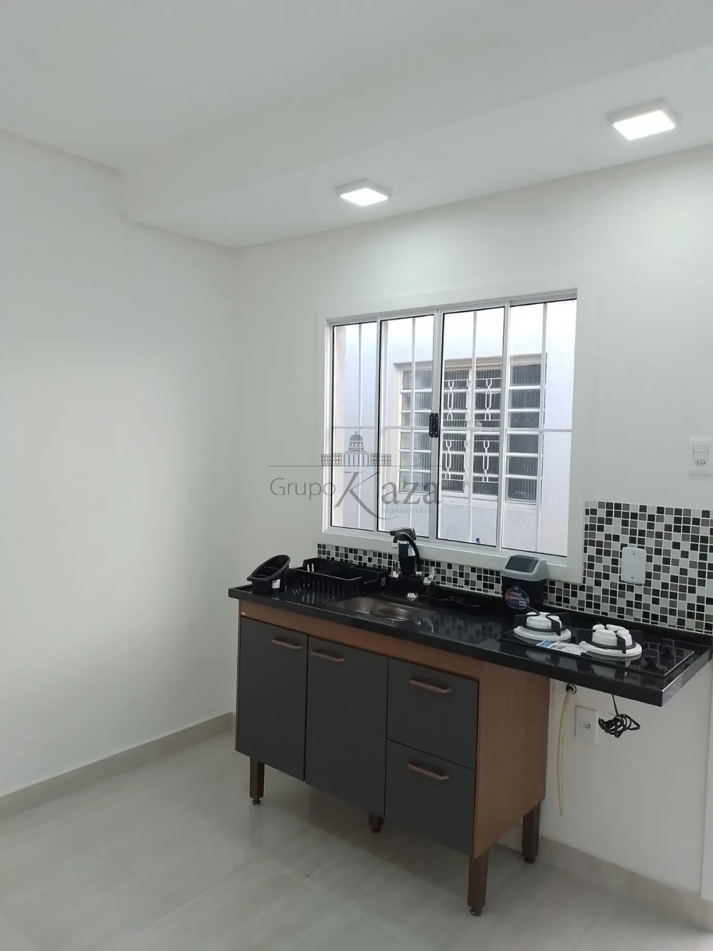 Foto 3 de Casa Kitnet em Bosque dos Eucaliptos, São José dos Campos - imagem 3