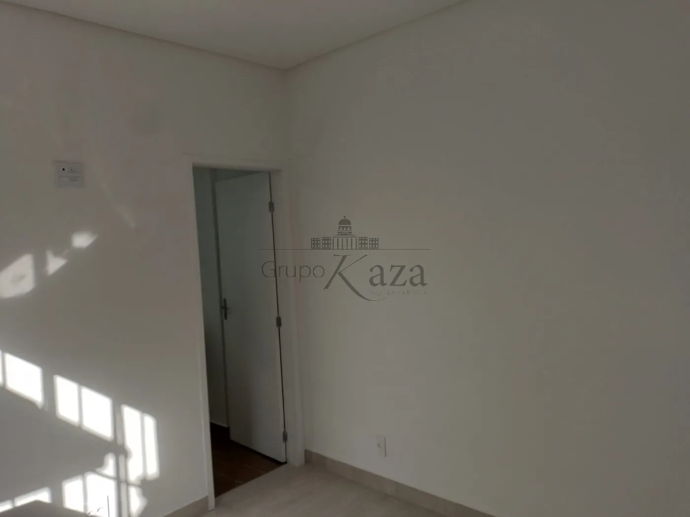 Foto 3 de Casa Kitnet em Bosque dos Eucaliptos, São José dos Campos - imagem 3