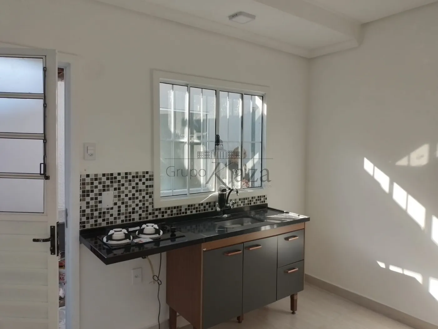 Foto 1 de Casa Kitnet em Bosque dos Eucaliptos, São José dos Campos - imagem 1