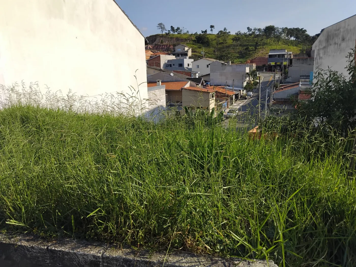 Foto 1 de Terreno Padrão em Jardim dos Bandeirantes, São José dos Campos - imagem 1