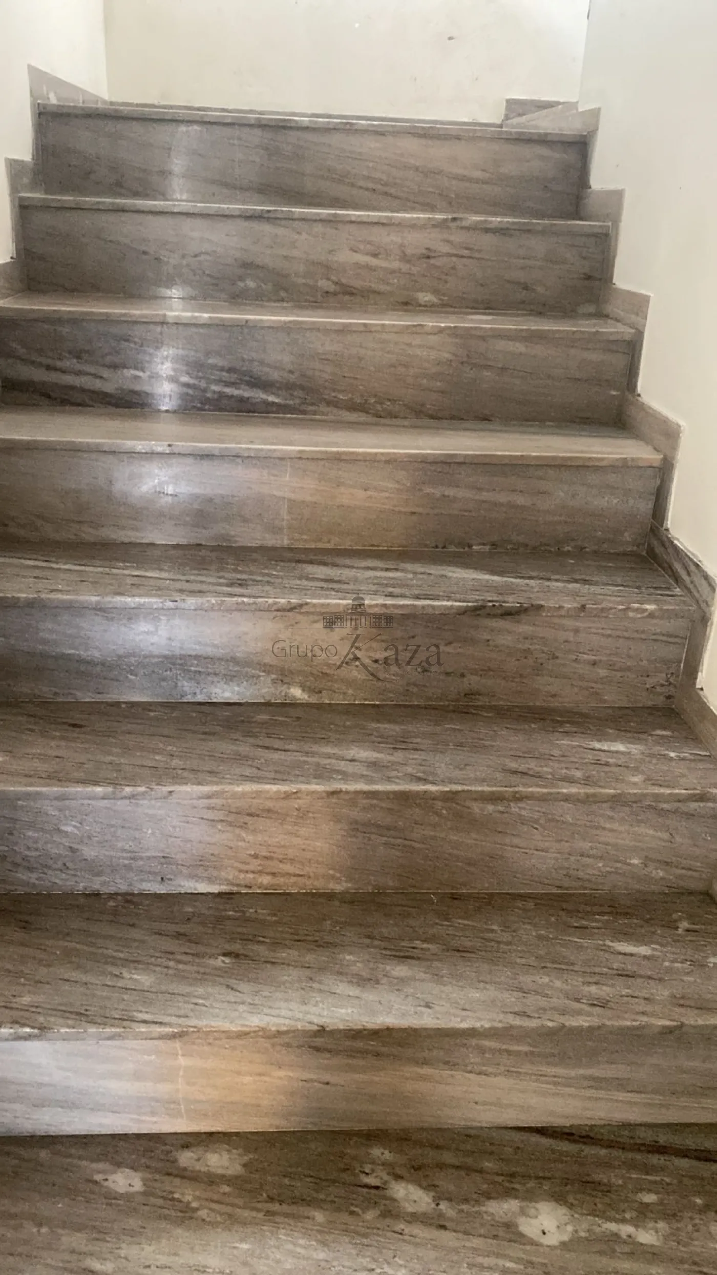 Foto 7 de Casa Sobrado em Jardim Santa Maria, Jacareí - imagem 7