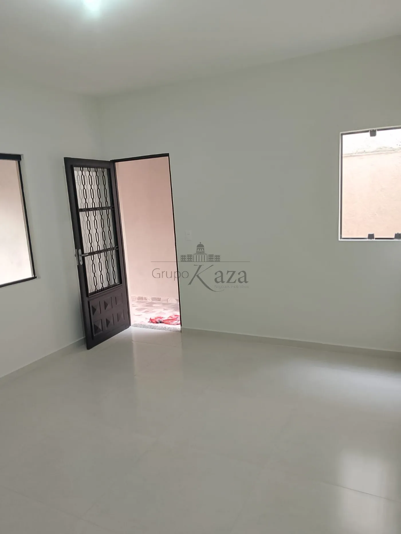 Foto 1 de Casa Padrão em Residencial Bosque dos Ipês, São José dos Campos - imagem 1