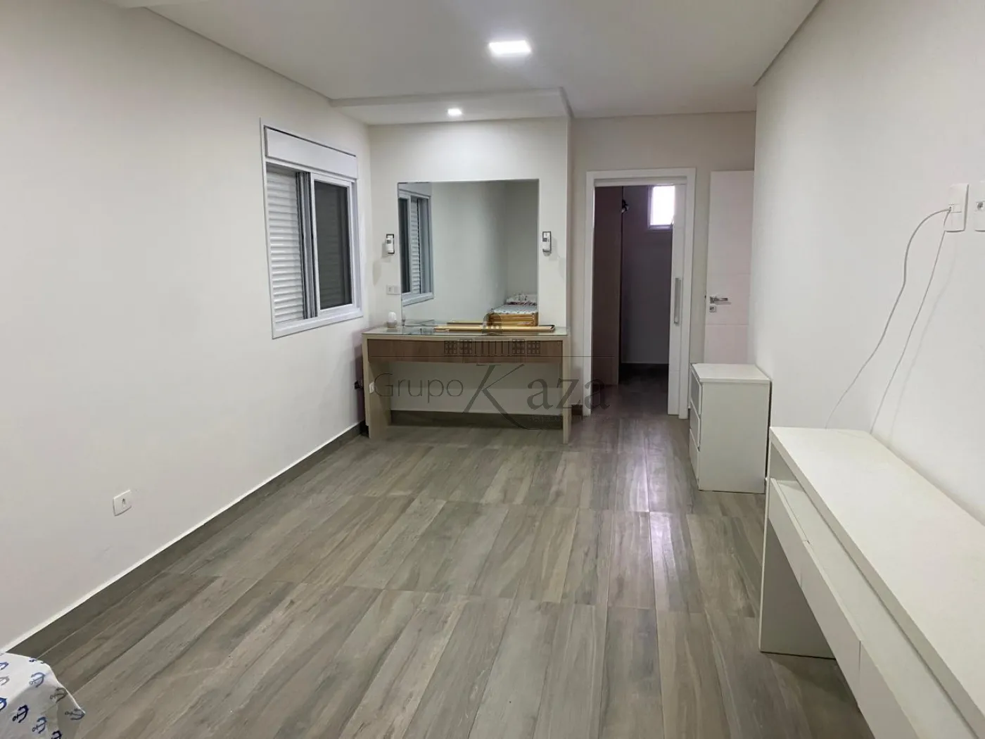 Foto 16 de Casa Condomínio em Jardim do Golfe, São José dos Campos - imagem 16