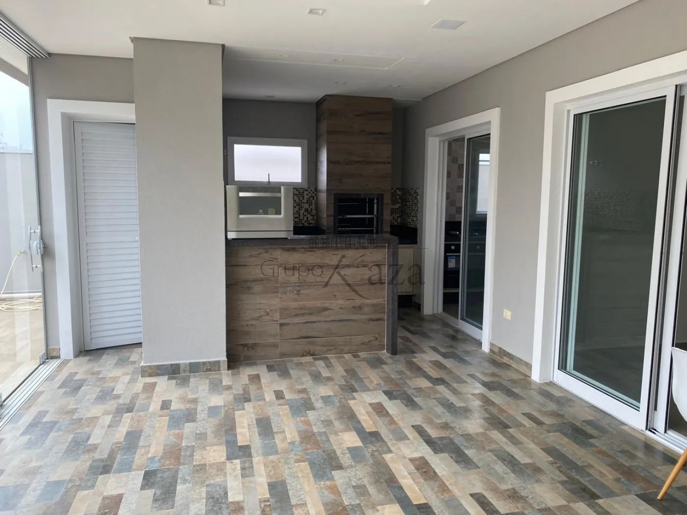 Foto 4 de Casa Condomínio em Jardim do Golfe, São José dos Campos - imagem 4