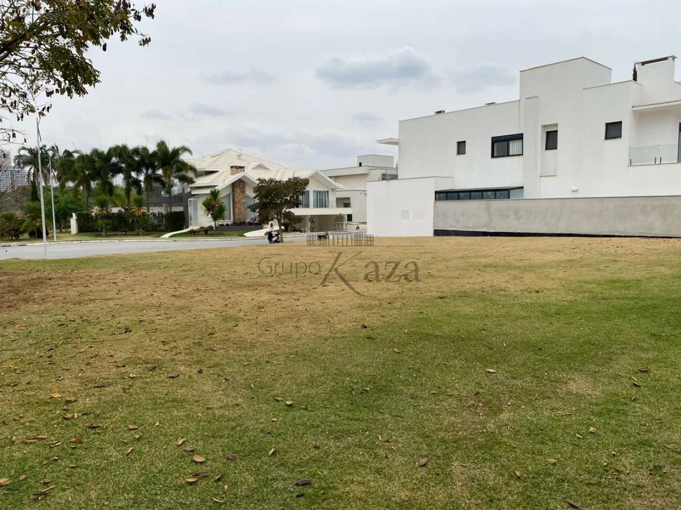 Foto 3 de Terreno Condomínio em Jardim do Golfe, São José dos Campos - imagem 3