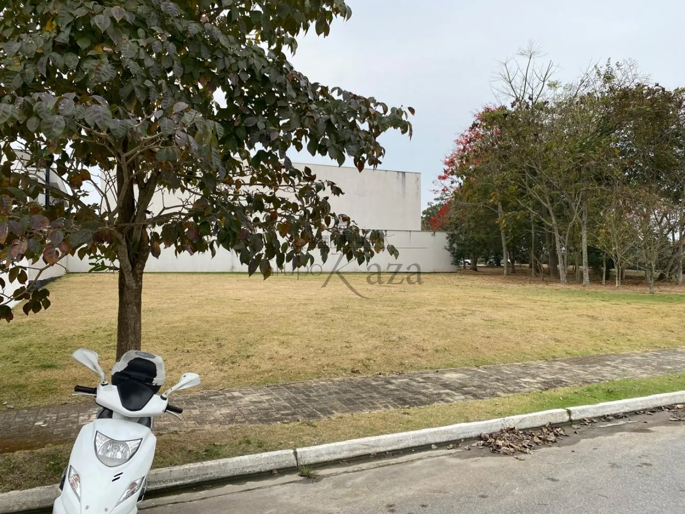 Foto 6 de Terreno Condomínio em Jardim do Golfe, São José dos Campos - imagem 6