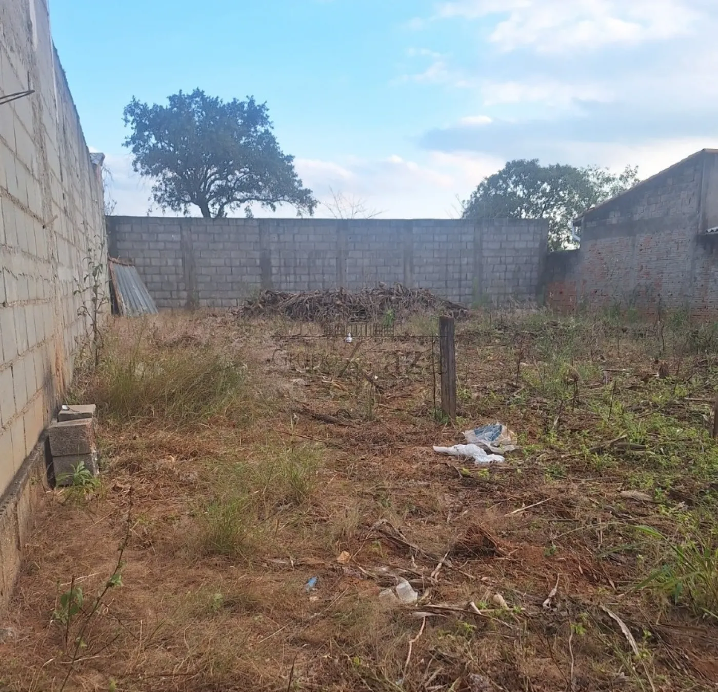 Foto 1 de Terreno Padrão em Residencial Juritis, São José dos Campos - imagem 1