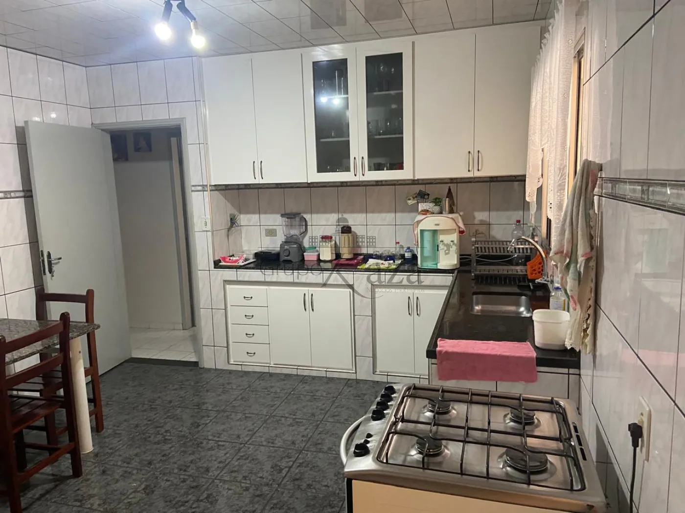 Foto 4 de Casa Padrão em Parque Industrial, São José dos Campos - imagem 4
