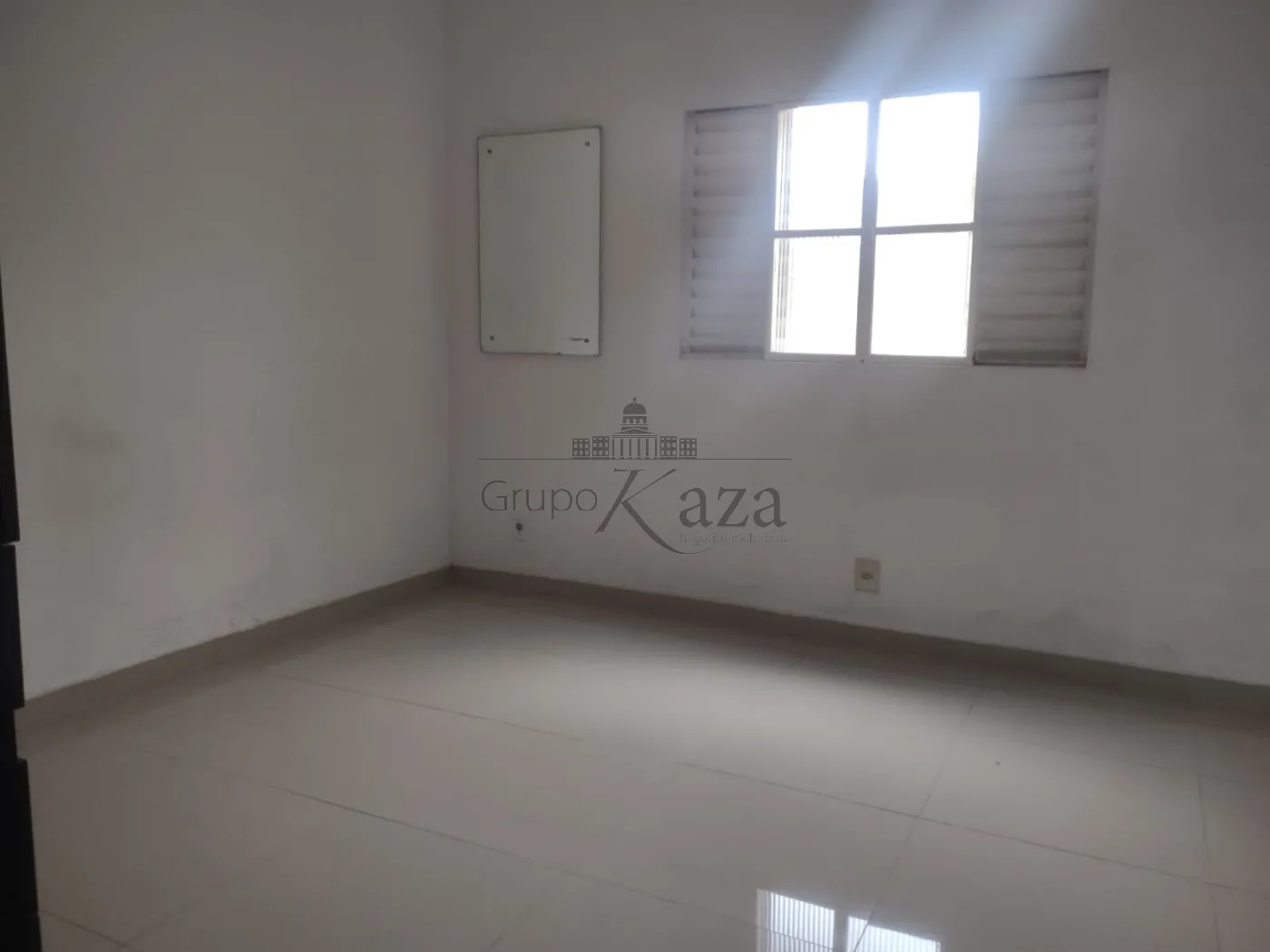 Foto 12 de Casa Padrão em Jardim Satélite, São José dos Campos - imagem 12