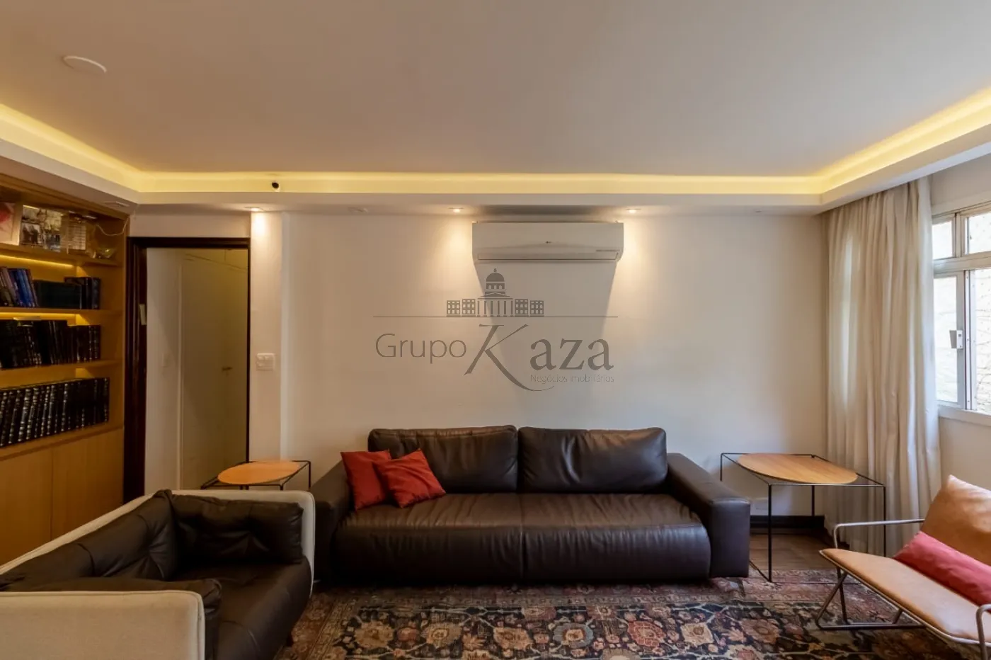 Foto 3 de Apartamento Padrão em Jardim América, São Paulo - imagem 3