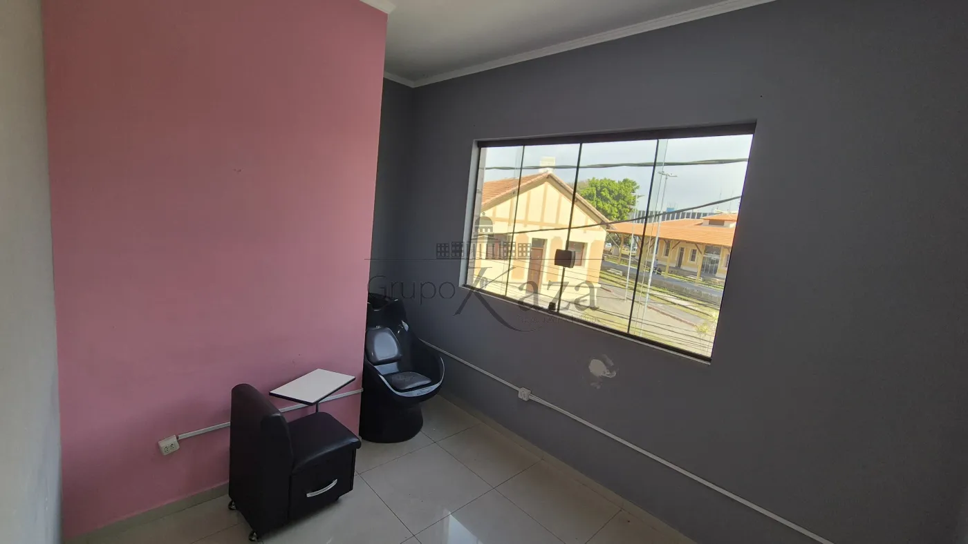 Foto 3 de Comercial Sala em Centro, Jacareí - imagem 3