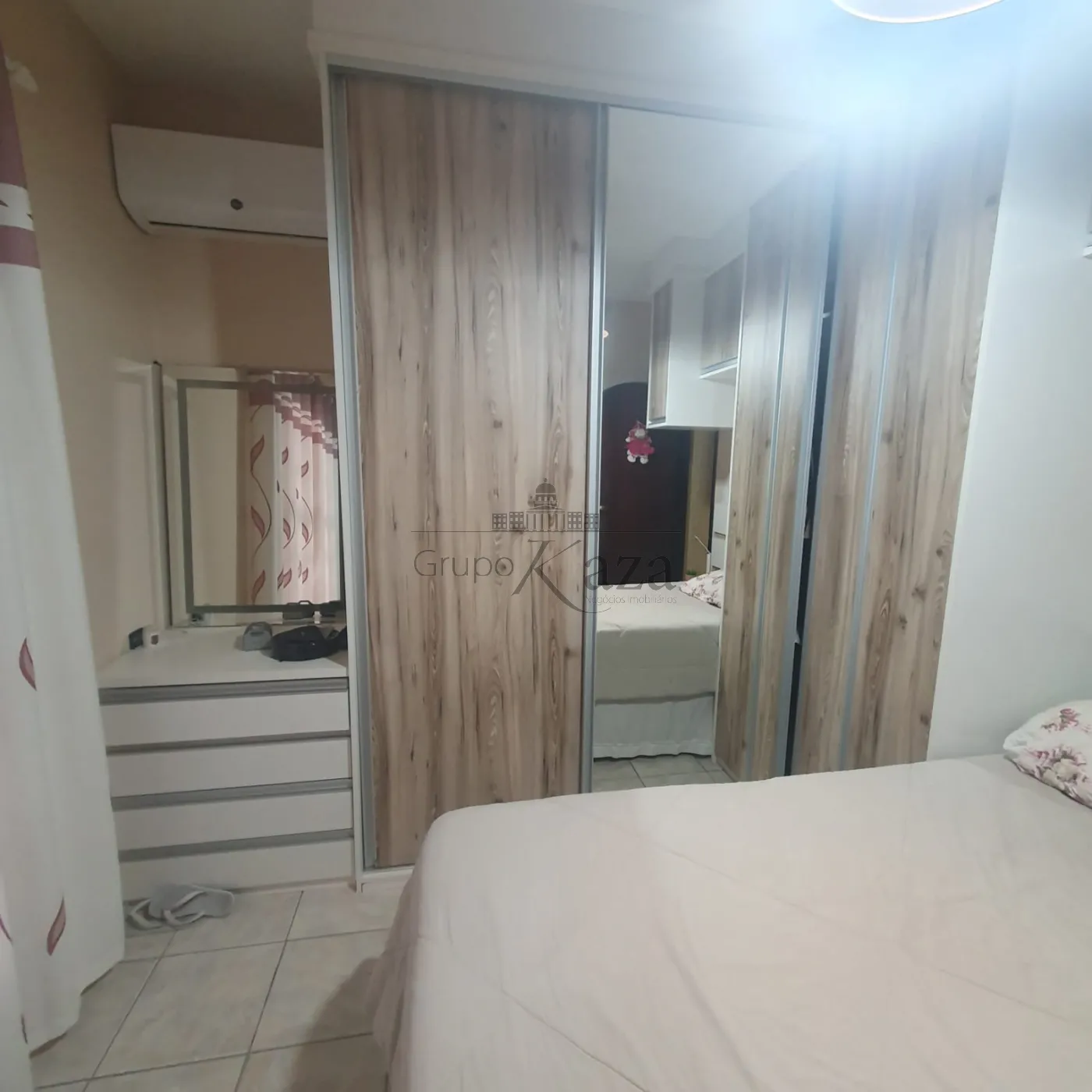 Foto 10 de Casa Sobrado em Jardim Altos de Santana, São José dos Campos - imagem 10