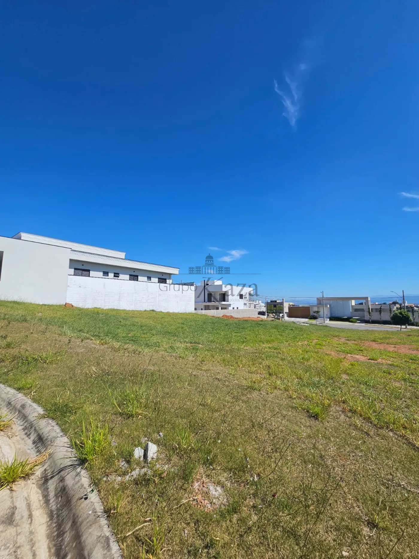 Foto 1 de Terreno Condomínio em Parque Residencial Maria Elmira, Caçapava - imagem 1